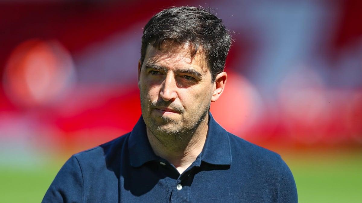 Andoni Iraola é o novo treinador do FC Liverpool