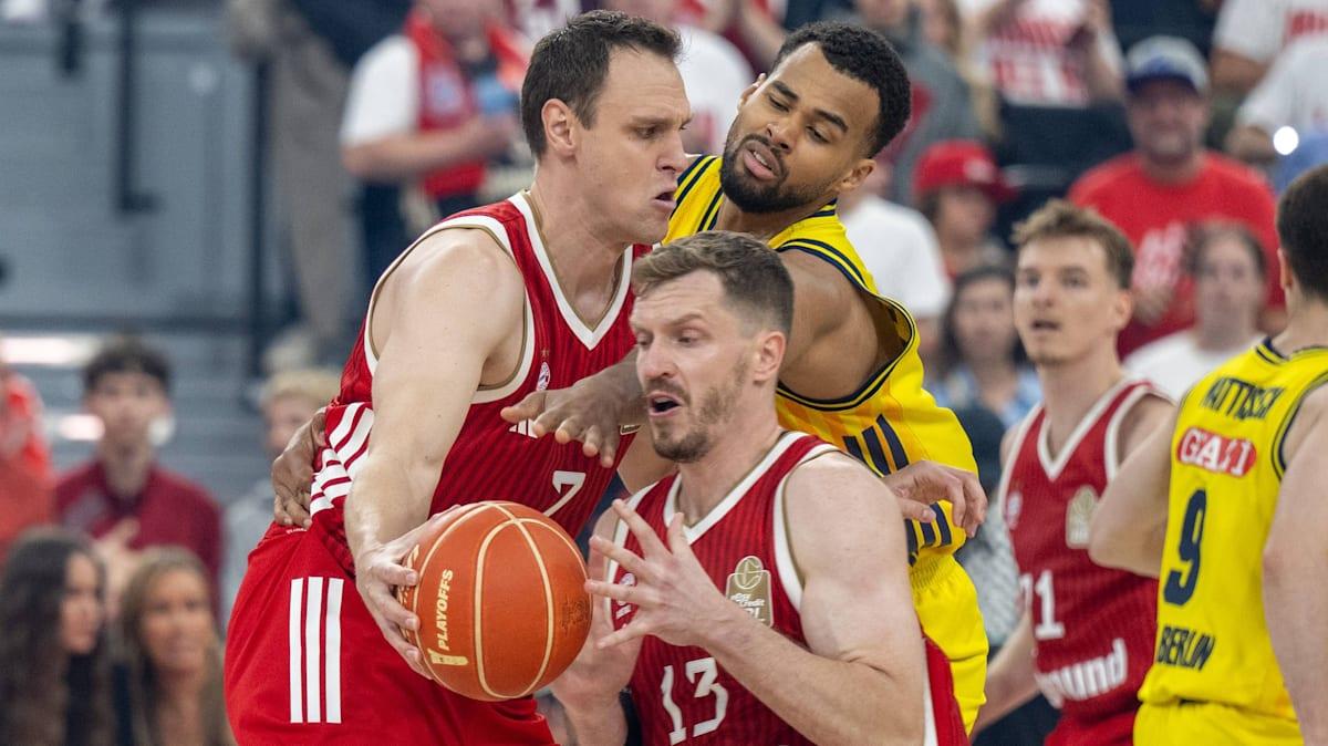 Bayern München vence Alba Berlin no início das Finais da BBL