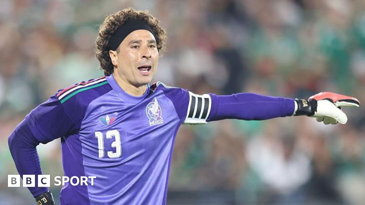 Copa do Mundo 2026: México convoca o experiente guarda-redes Guillermo Ochoa