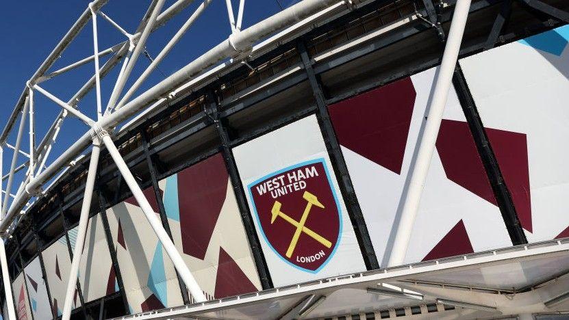 West Ham: Kretinsky torna-se maior acionista após acordo e co-presidentes reagem às acusações contra Sullivan